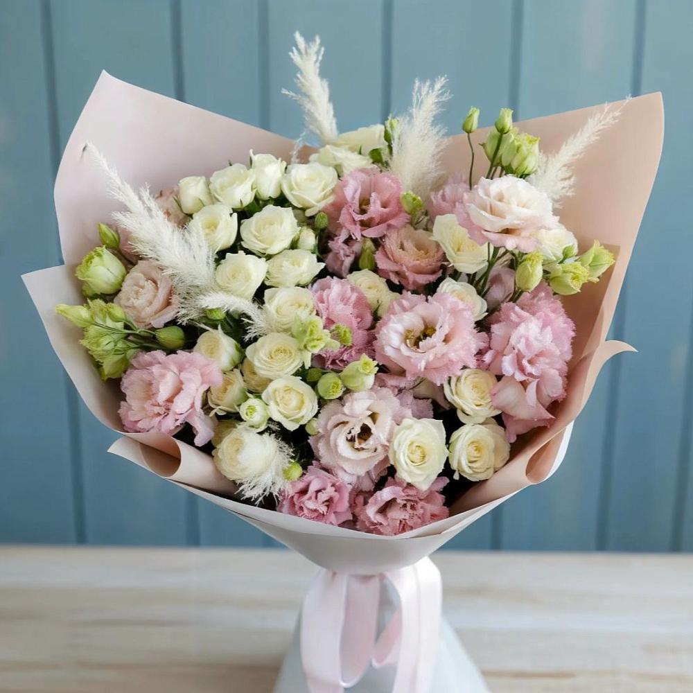 Букет цветов из: Альстромерии и Розы в Кшенский