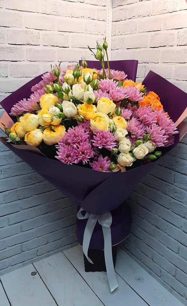 Букет цветов из: Хризантемы и Розы в Кшенский