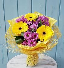 Букет цветов из:  Хризантемы и Герберы в Кшенский