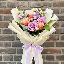 Букет цветов из:  Лизиантусы и Розы #REPLACE_PRED# Кшенский