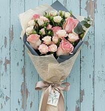 Букет цветов из:  Розы #REPLACE_PRED# Кшенский