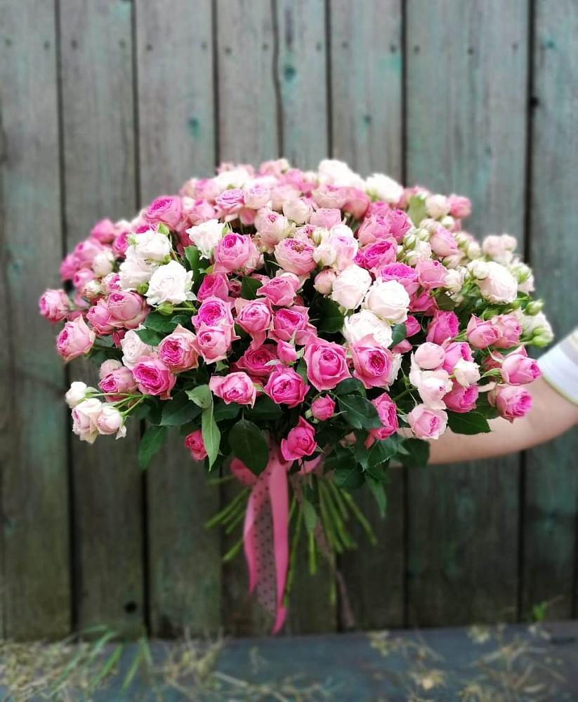 Букет Розовые кустовые розы Натали и Лав Лидия в Кшенский