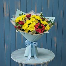Букет цветов из:  Альстромерии и Хризантемы в Кшенский