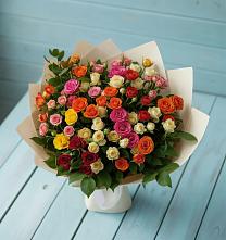 Букет Микс из разноцветных кустовых роз в Кшенский